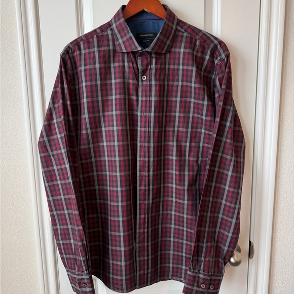 Bugatchi Other - ⚡️BUGATCHI Shaped-Fit Button Down